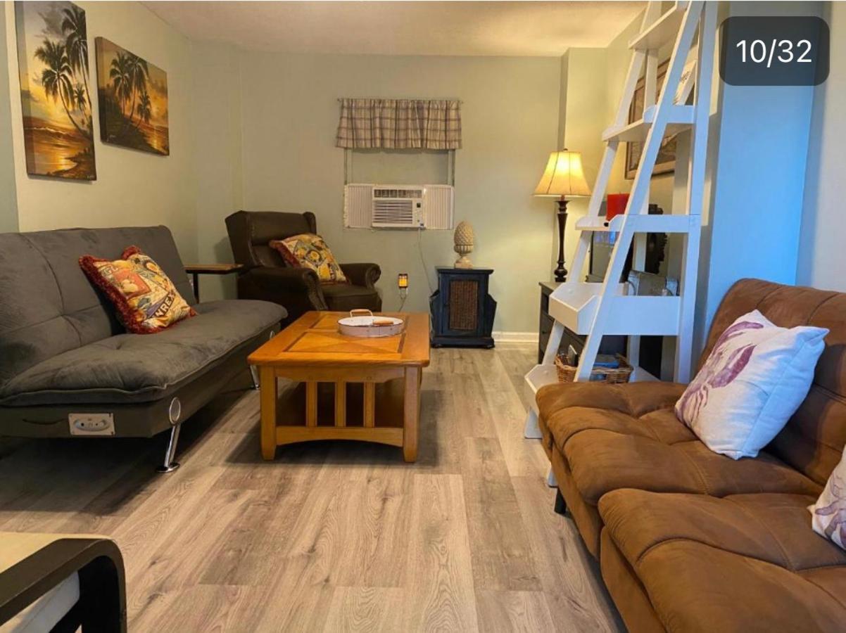 3 Bedroom House Fenced Backyard Private Patio Areas Grill Firepit Plenty Parking! Quick Access 10 Min To Beach Airport Delray West Palm Lake Worth Beach Extérieur photo