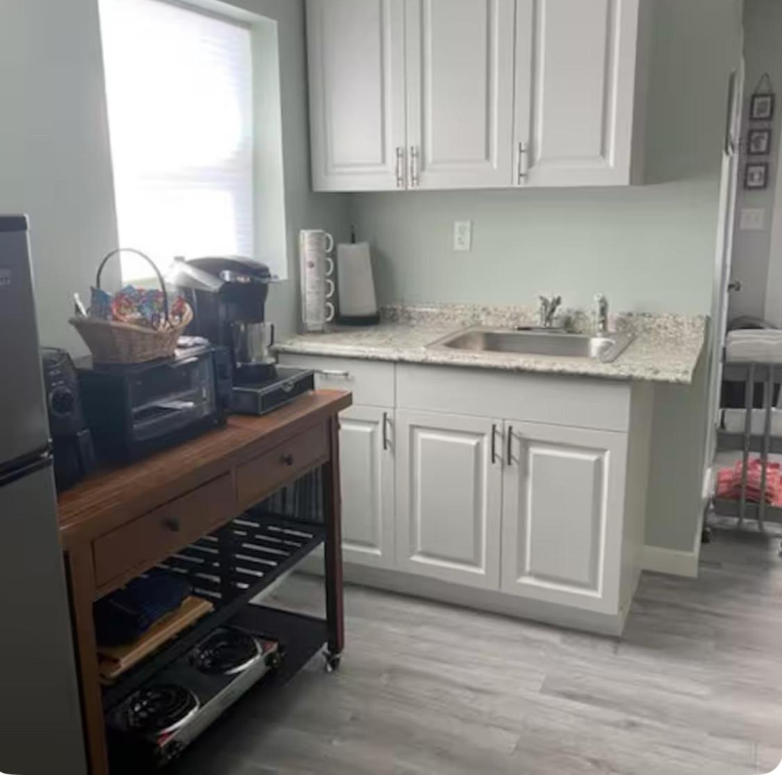 3 Bedroom House Fenced Backyard Private Patio Areas Grill Firepit Plenty Parking! Quick Access 10 Min To Beach Airport Delray West Palm Lake Worth Beach Extérieur photo