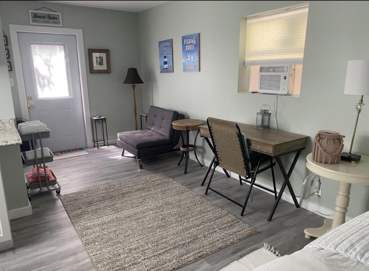 3 Bedroom House Fenced Backyard Private Patio Areas Grill Firepit Plenty Parking! Quick Access 10 Min To Beach Airport Delray West Palm Lake Worth Beach Extérieur photo