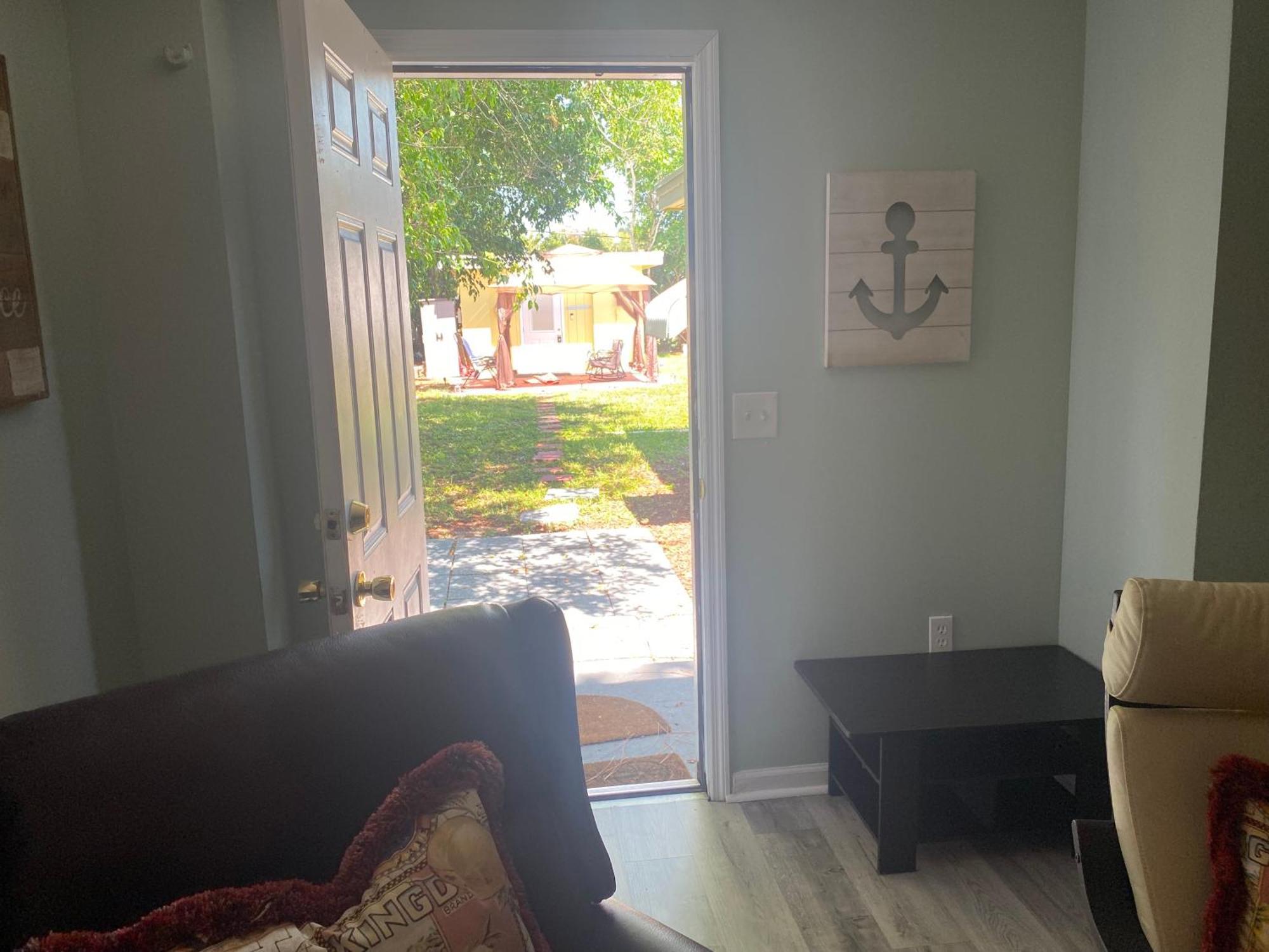 3 Bedroom House Fenced Backyard Private Patio Areas Grill Firepit Plenty Parking! Quick Access 10 Min To Beach Airport Delray West Palm Lake Worth Beach Extérieur photo